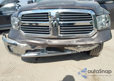 2018 Ram 1500 Lone Star 4X2 5'7 Box z USA, uszkodzony, nr VIN 1C6RR6LGXJS341430